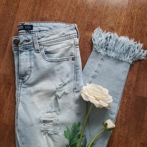 Zara distressed frayed ankle jeans